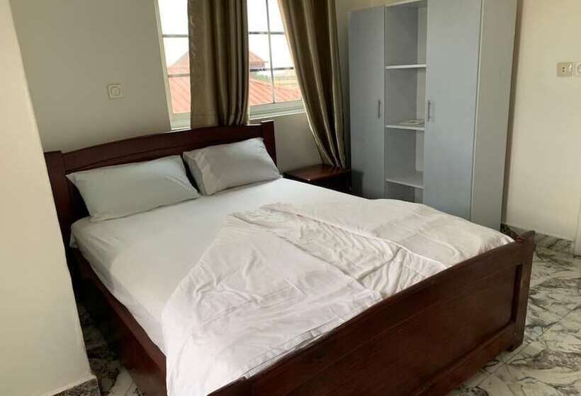 پانسیون Verla Villa Estate