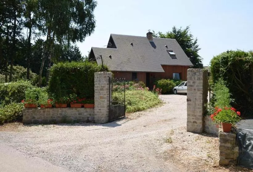 Aamiaismajoitus (B&B) Chambres D Hôtes De Creulet