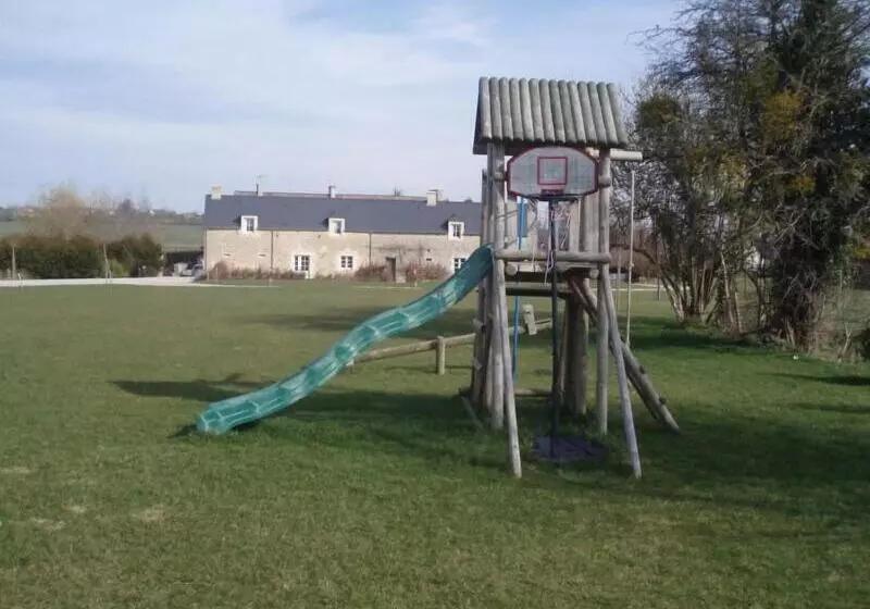 Aamiaismajoitus (B&B) Chambres D Hôtes Les Chaufourniers