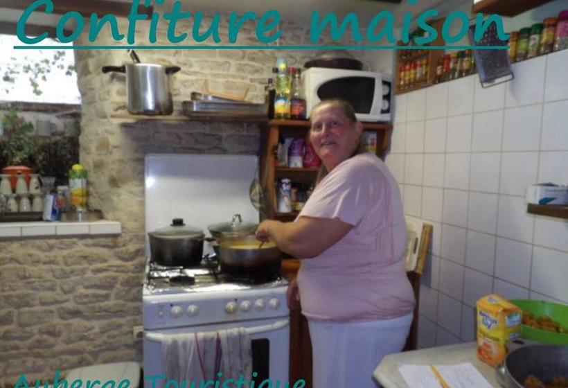 مبيت وإفطار Chambres Et Tables D Hôtes à L Auberge Touristique