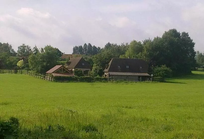 Aamiaismajoitus (B&B) La Baronnie
