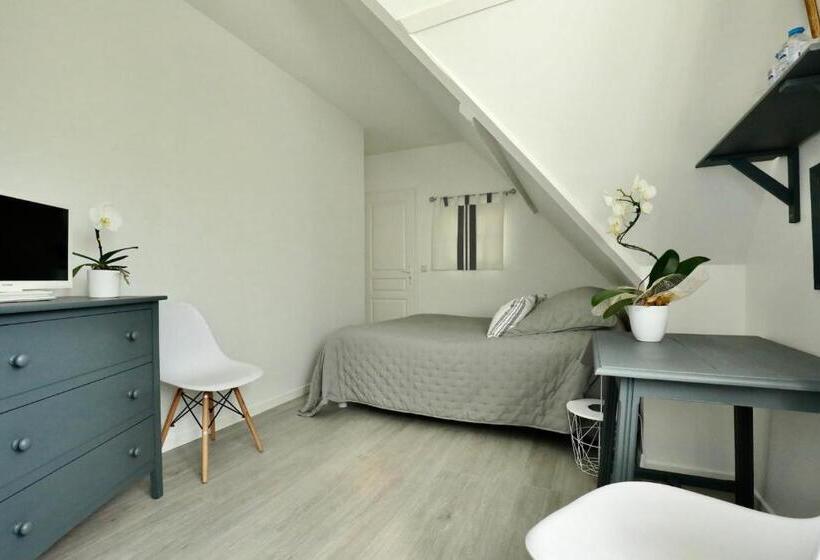 مبيت وإفطار La Longère