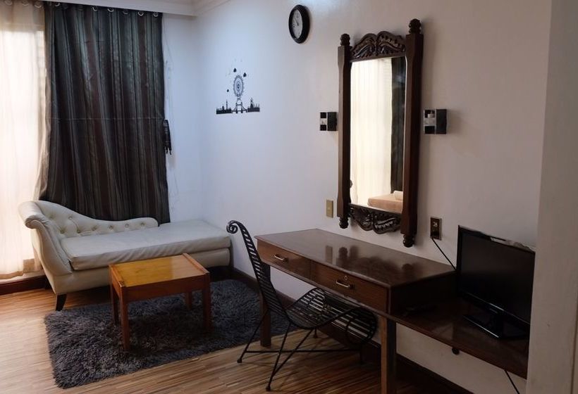 Dejavu Bed And Breakfast