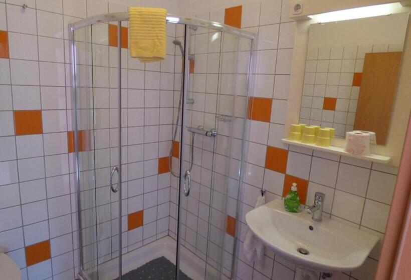 Heidehof Pension B & B