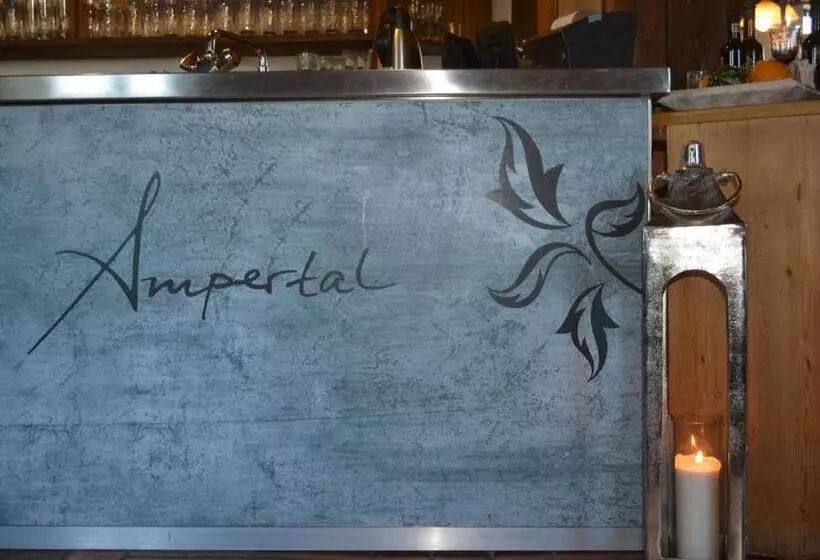 ホテル Ampertal
