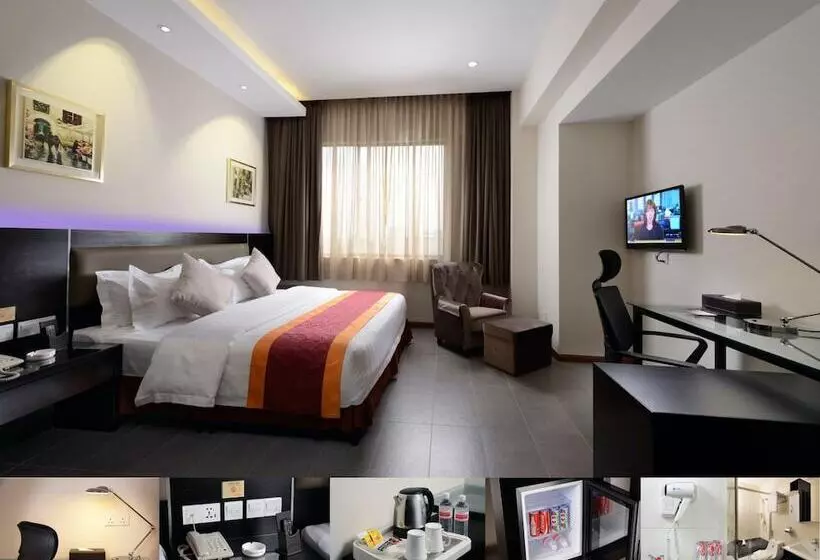 E Red Hotel Kuantan