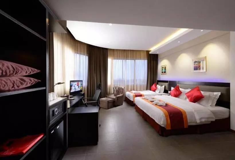 E Red Hotel Kuantan