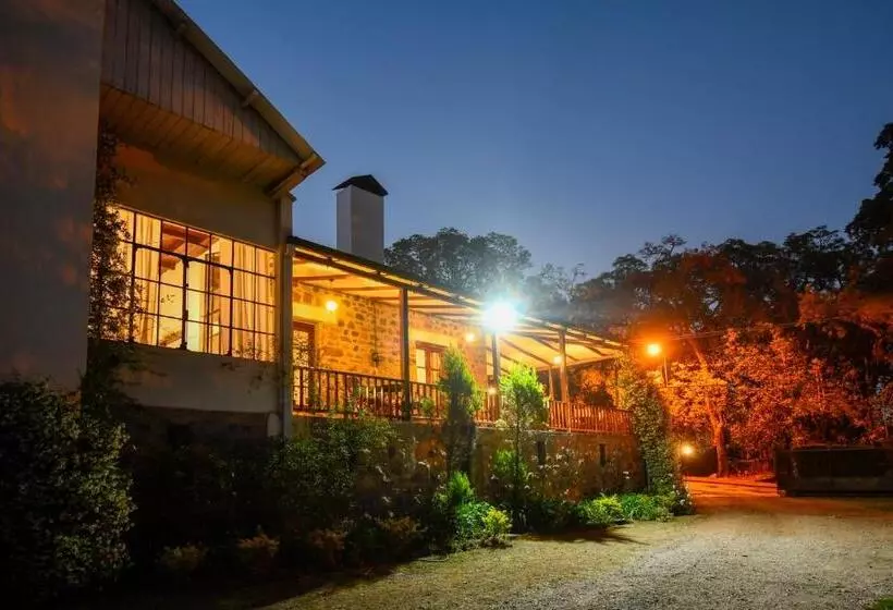 ホテル Hostal El Cerrito San Lorenzo