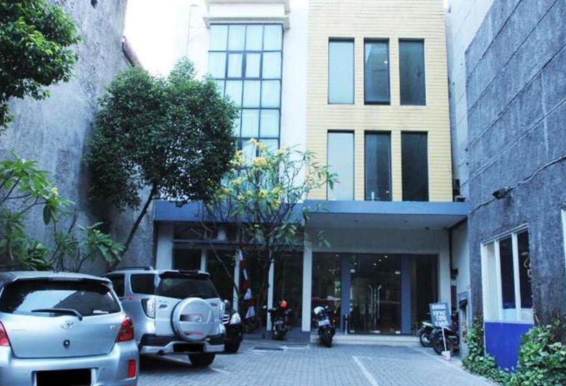 N Hotel Harmoni Jakarta