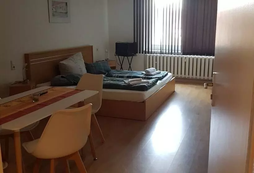 Hotelli Pension Stechlinsee