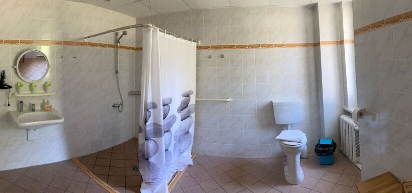 فندق Pension Stechlinsee