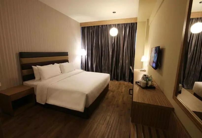 Hotelli Sem9 Senai Formerly Known As Perth