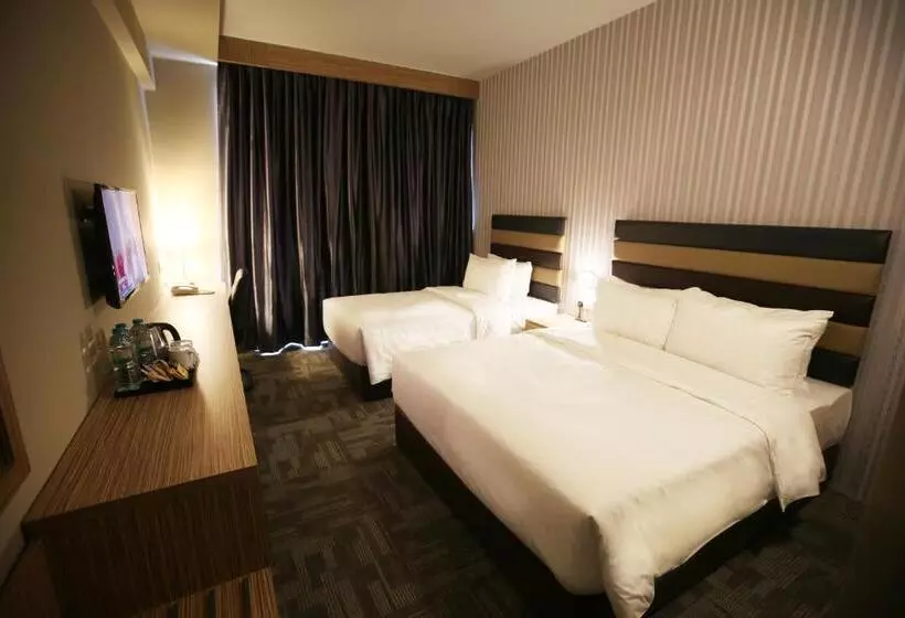 Hotelli Sem9 Senai Formerly Known As Perth