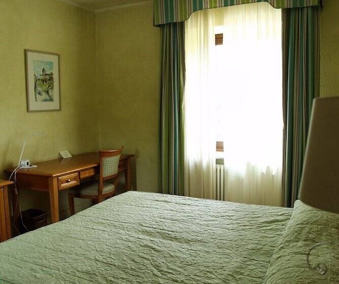 Отель Tenuta La Cascinetta