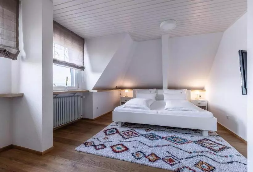 Hotelli Villa Neugarten