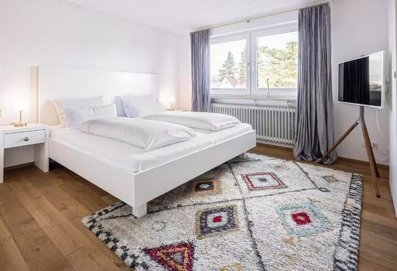 Hotelli Villa Neugarten