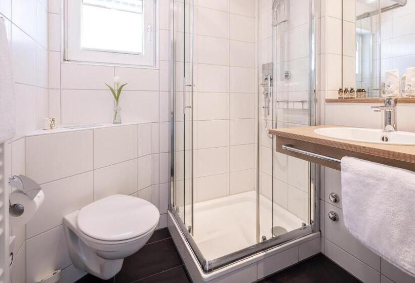 Отель Villa Neugarten