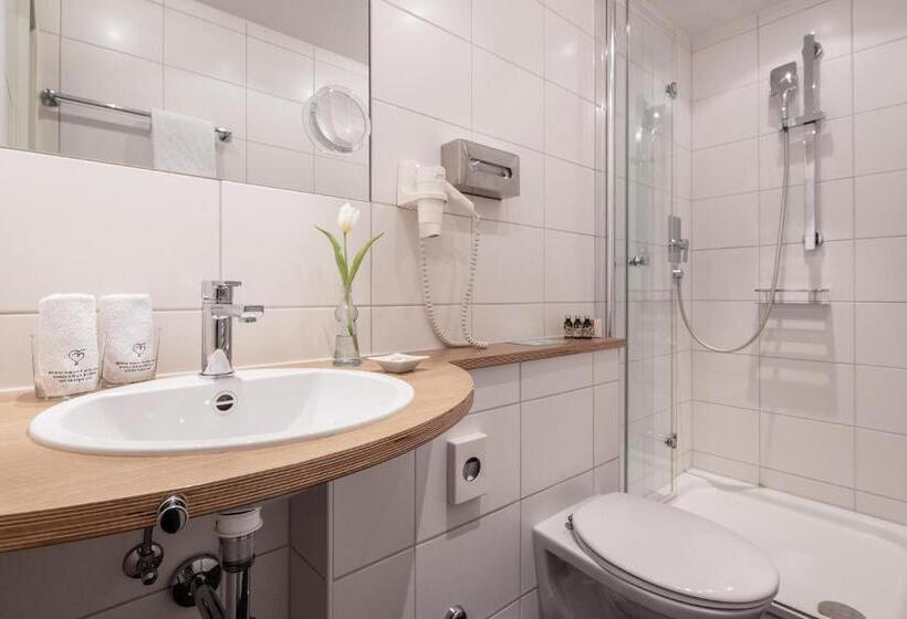 Отель Villa Neugarten