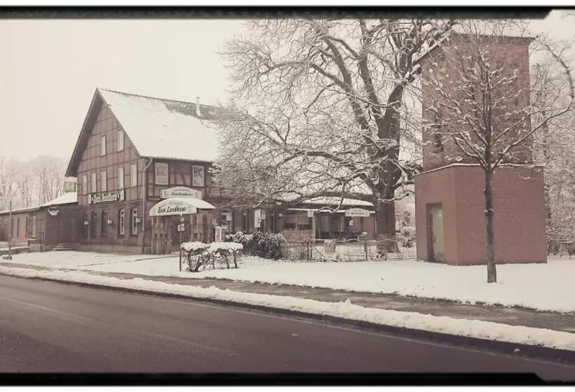 Hotelli Zum Landhaus Dannenbüttel