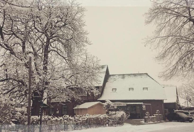 호텔 Zum Landhaus Dannenbüttel