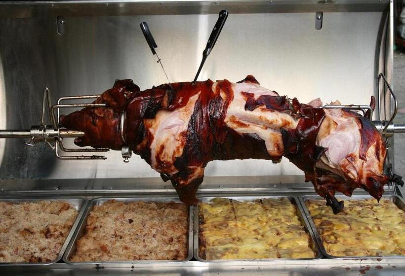 호텔 Zum Landhaus Dannenbüttel