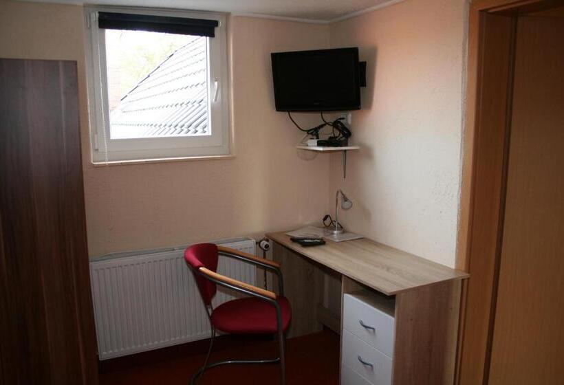 호텔 Zum Landhaus Dannenbüttel