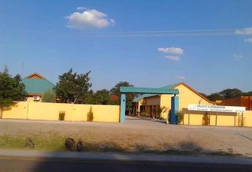 Pacific Conqueror Self Catering Units