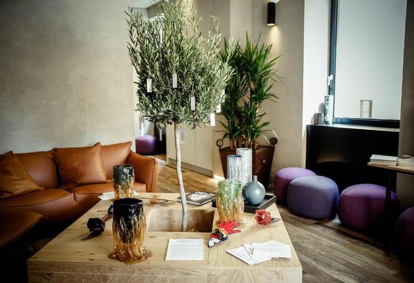 پانسیون Benci House