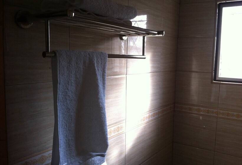 پانسیون Kingbed Guest House