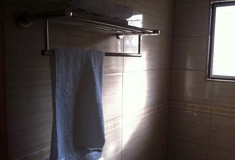 پانسیون Kingbed Guest House