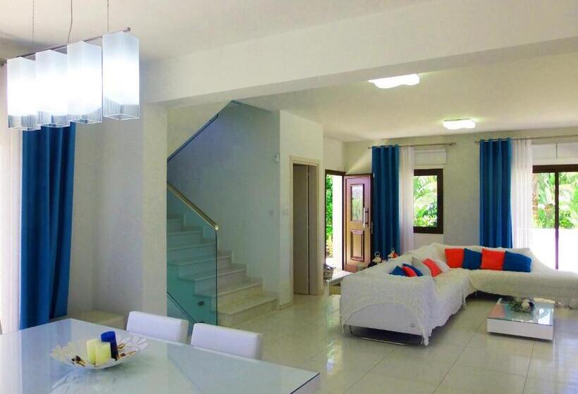 Protaras Villa Demetra