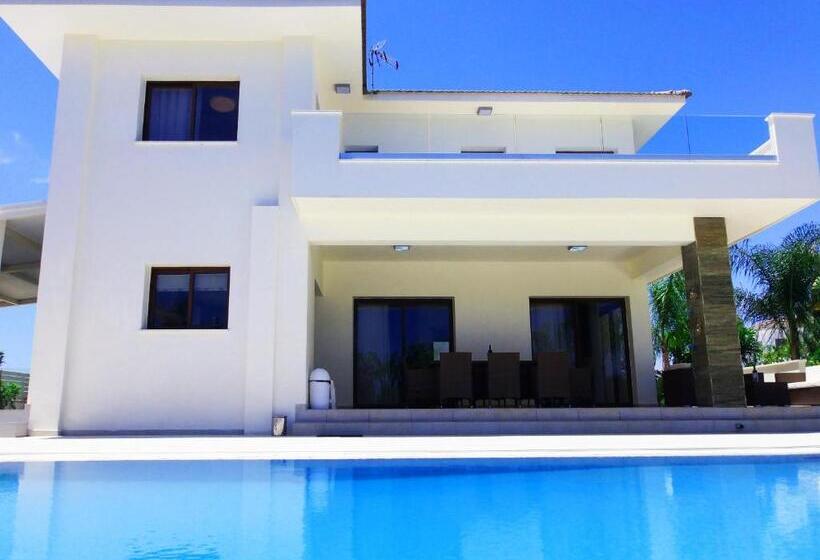 Protaras Villa Demetra