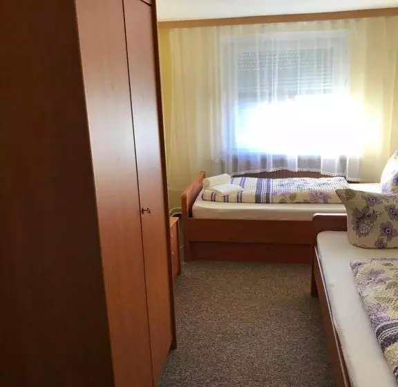 Schröder S Motel