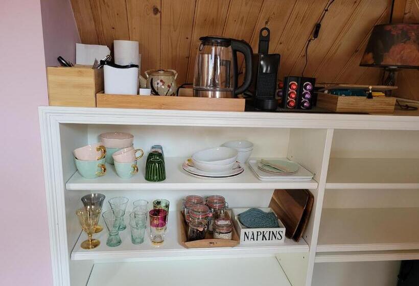 민박 De Buurvrouw Nr.18