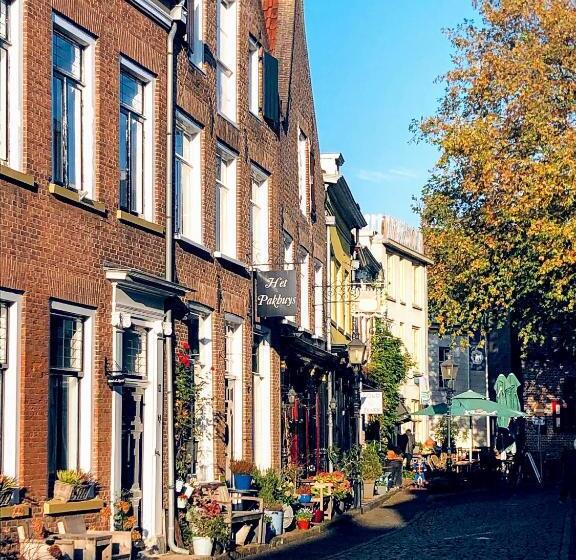 민박 De Buurvrouw Nr.18