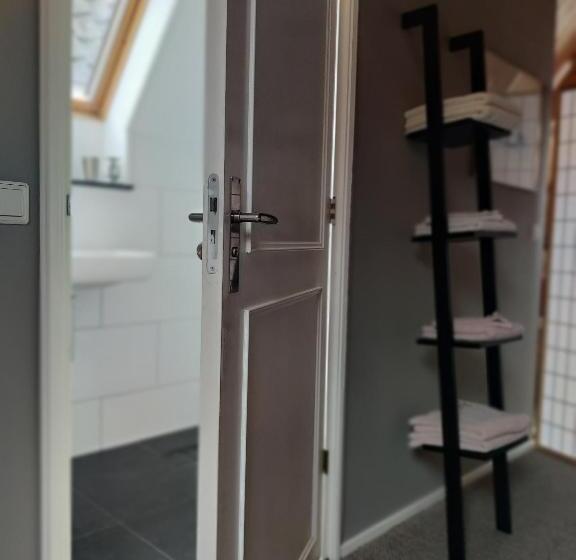 민박 De Buurvrouw Nr.18