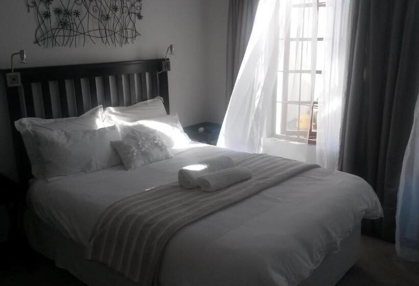 ベッドアンドブレックファースト Hiflyerz Guest House