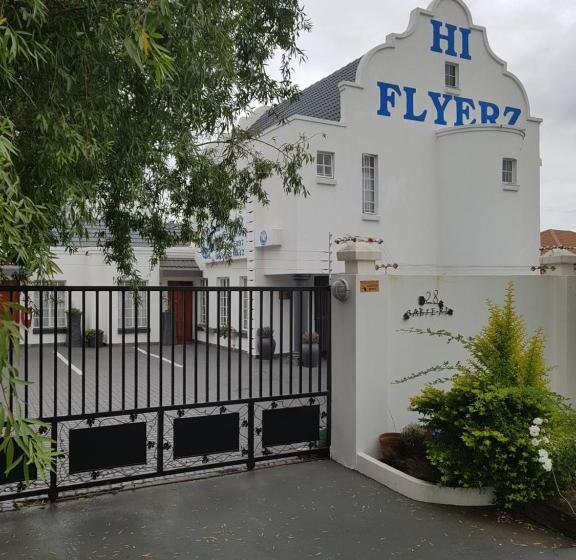 ベッドアンドブレックファースト Hiflyerz Guest House