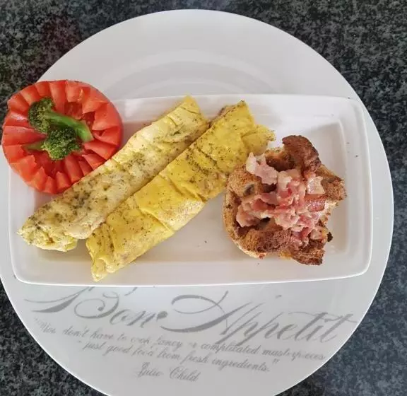 Aamiaismajoitus (B&B) Hiflyerz Guest House