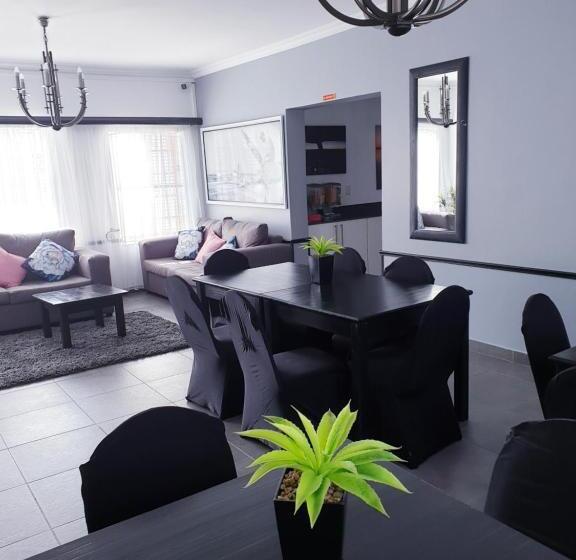 ベッドアンドブレックファースト Hiflyerz Guest House