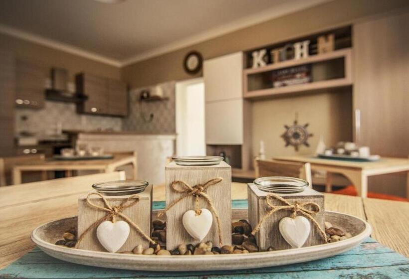 ベッドアンドブレックファースト Miramare Fiumicino