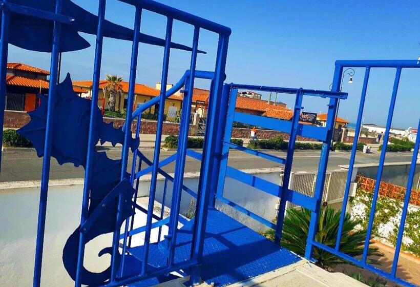 ベッドアンドブレックファースト Miramare Fiumicino