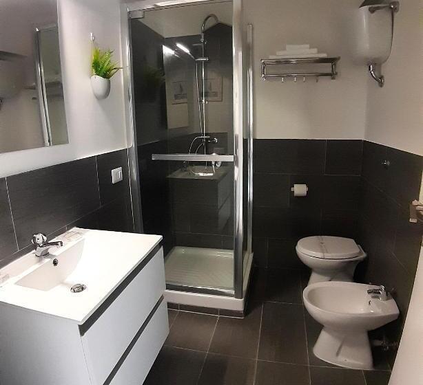 ベッドアンドブレックファースト Miramare Fiumicino