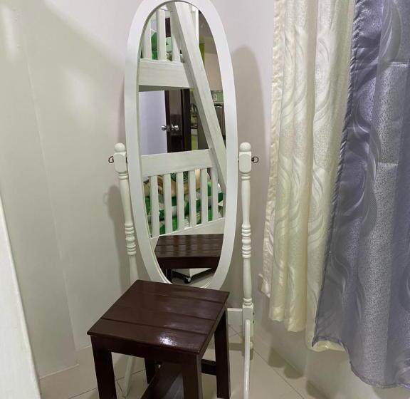 Burnham Hill Condominium Ec Accomodation