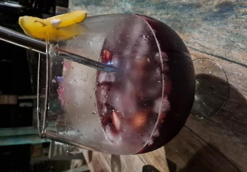 בית מלון כפרי Chevere Beach Cabanas Sas