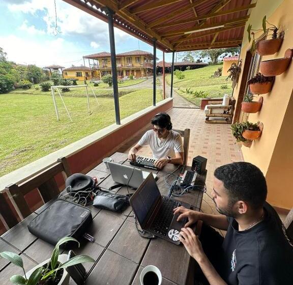 هتل Filandia Finca Rural La Guadalupana