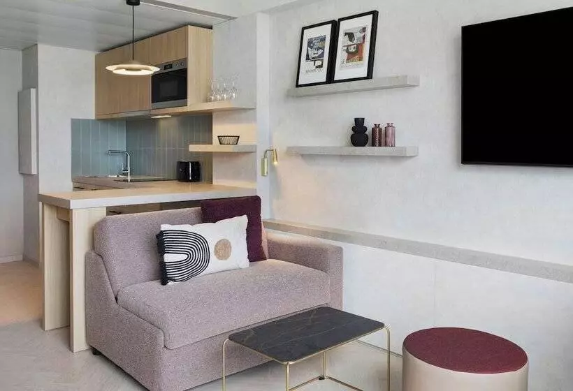 هتل Residence Inn By Marriott Geneva City Nations
