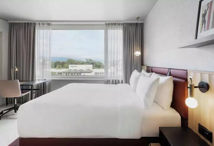 هتل Residence Inn By Marriott Geneva City Nations