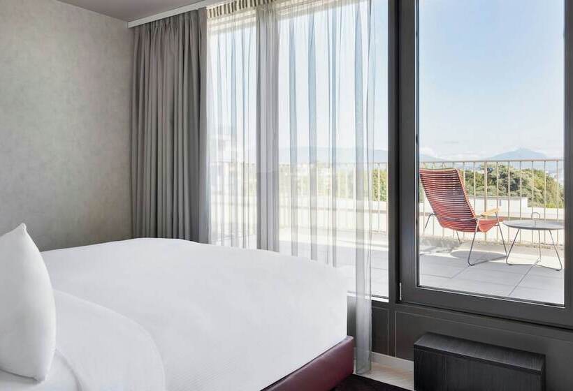 هتل Residence Inn By Marriott Geneva City Nations