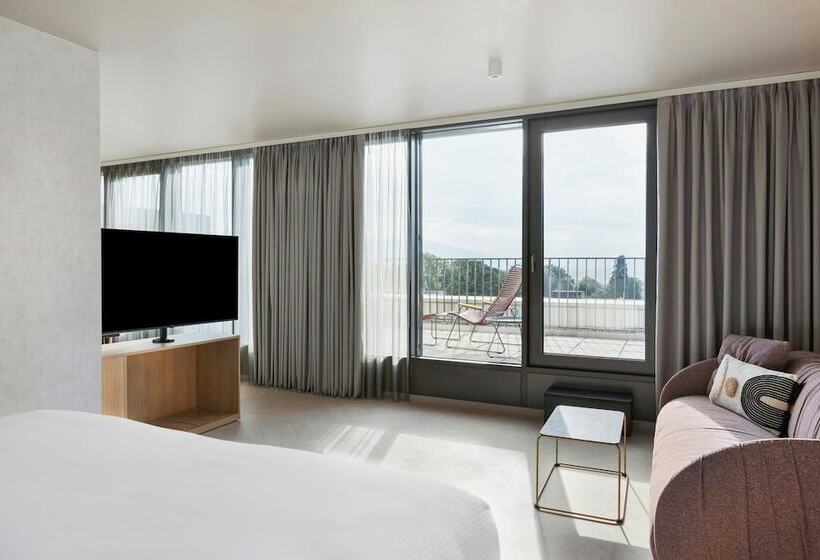 هتل Residence Inn By Marriott Geneva City Nations